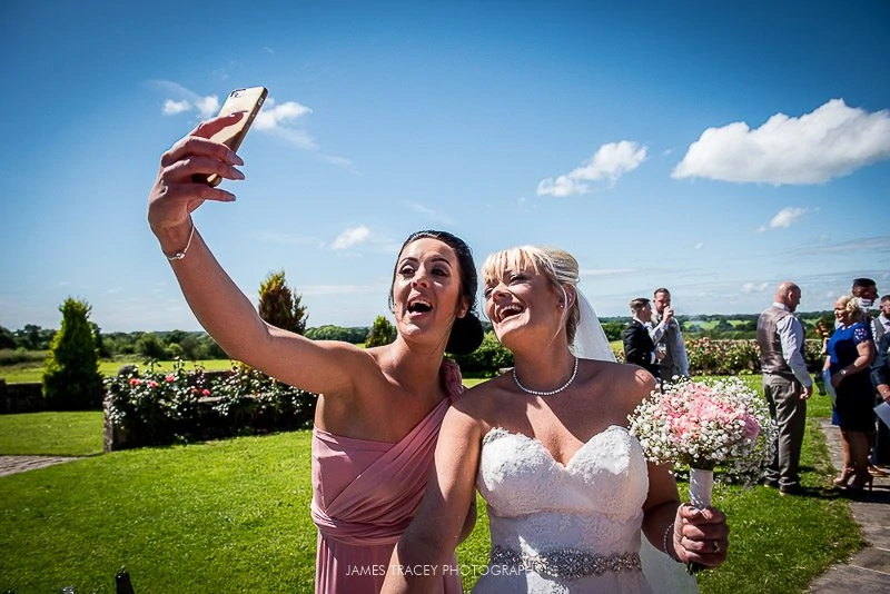 wedding selfie