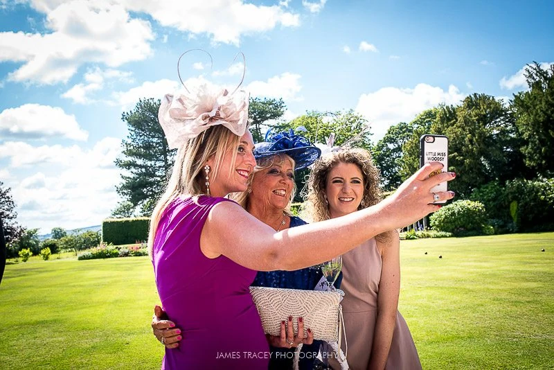 wedding guest selfie 