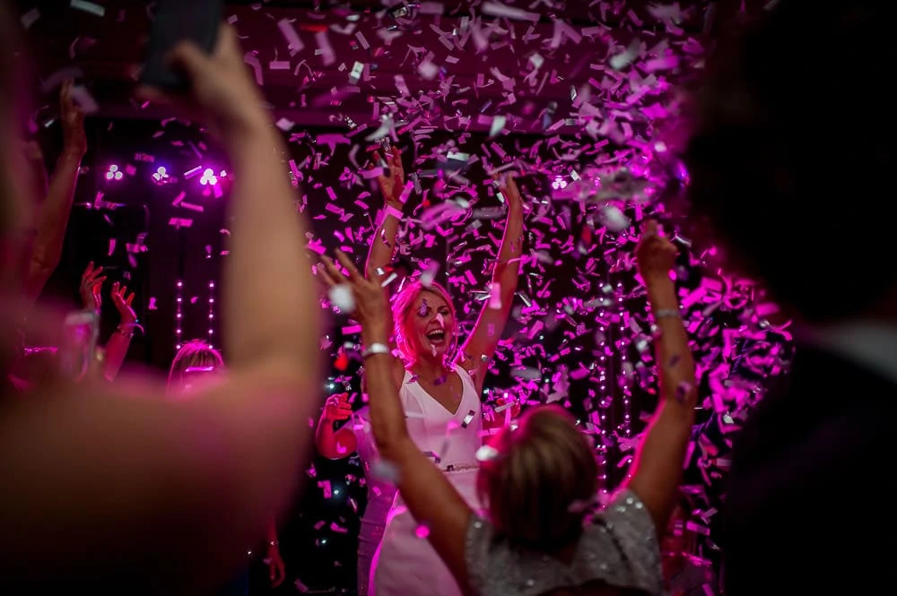 confetti photo at the mere