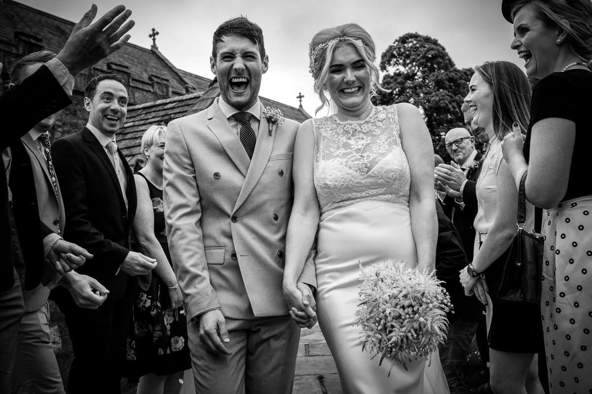 confetti run outside wedding