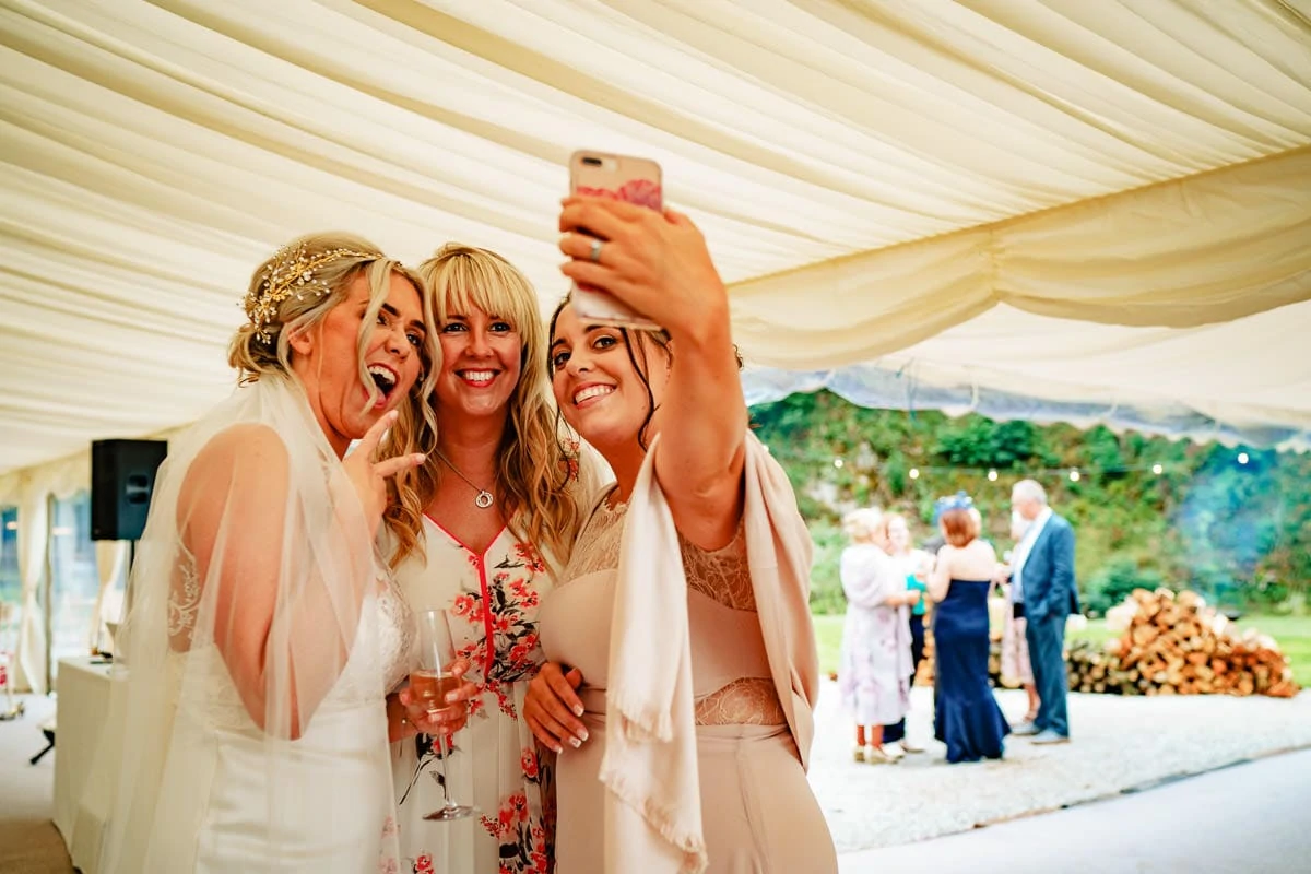 bridal selfie