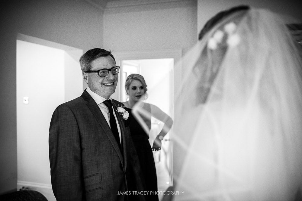 father of the bride seeing his daughter