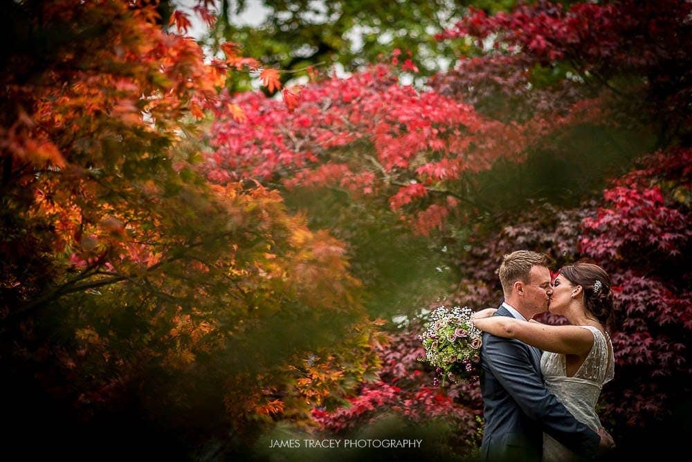 wedding couple in grounds of broadoaks country house