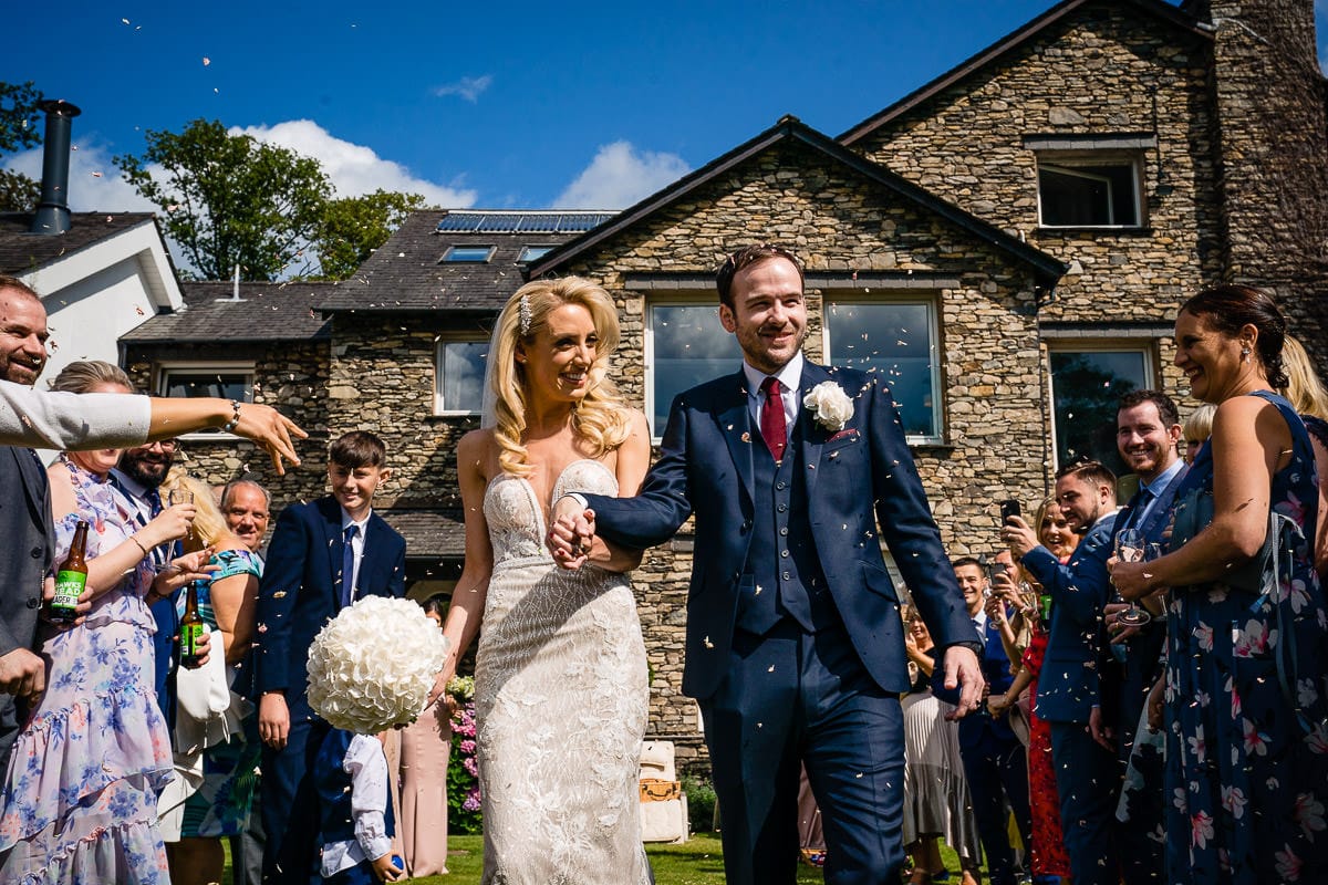 confetti at gilpin lake house wedding