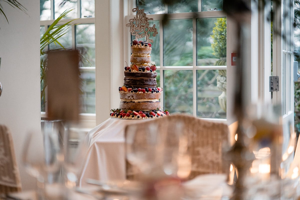 wedding cake at mitton hall