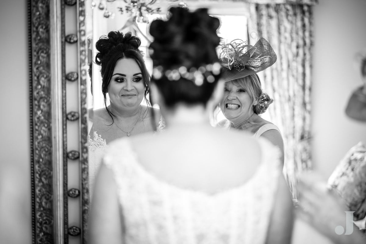 bride and mum smiling 